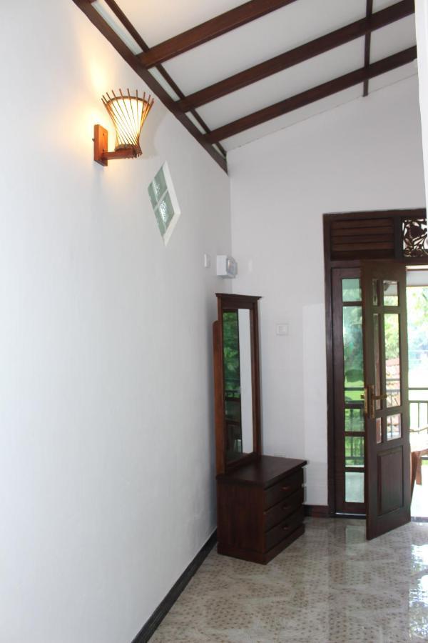 Paddy Field Villa Midigama East Exterior photo